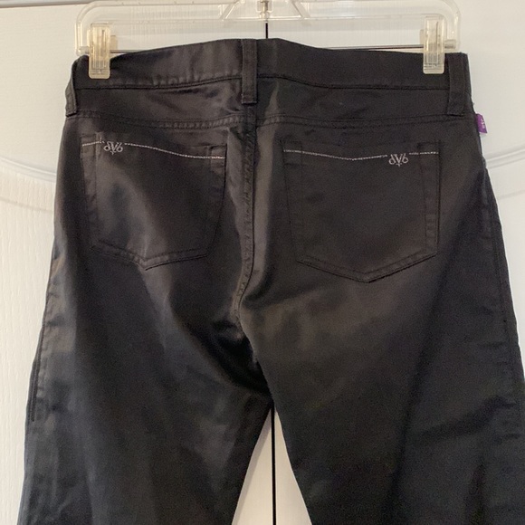 NWOT black satin finish Victoria Beckham flare jeans - Picture 7 of 9